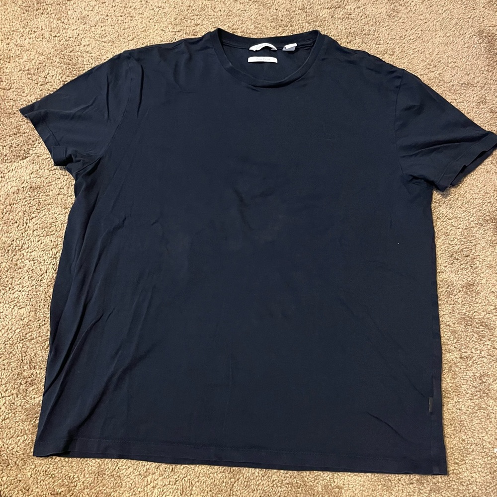 Calvin Klein tshirt size XL